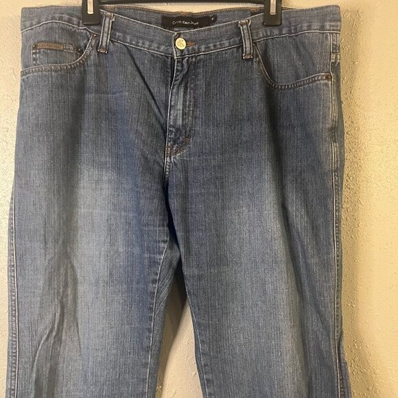 Calvin Klein Jeans 36 Bootcut Medium Wash Straight Leg Women's - Picture 10 of 11